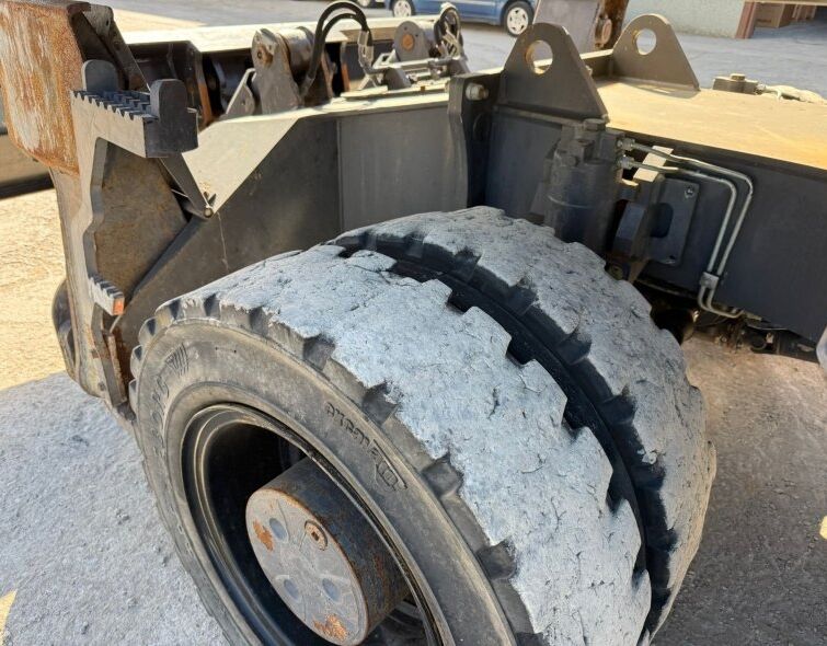 VOLVO  EW220E ***RAISING CAB***